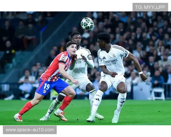 卡马文加:中场全能表现源于日常刻苦训练 卡马文加:中场全能表现源于日常刻苦训练